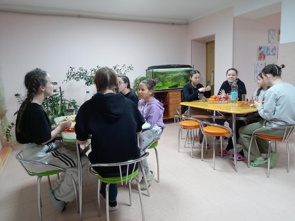 Ветераны ПОР поздравляют детей с Новым годом.